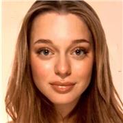 Insegnante privata attenta e paziente, lezioni personalizzate su misura.